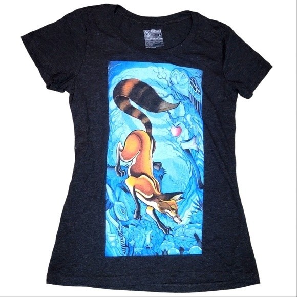 Tops - Curbside Fox Woods Scene Women's Tee Size Large